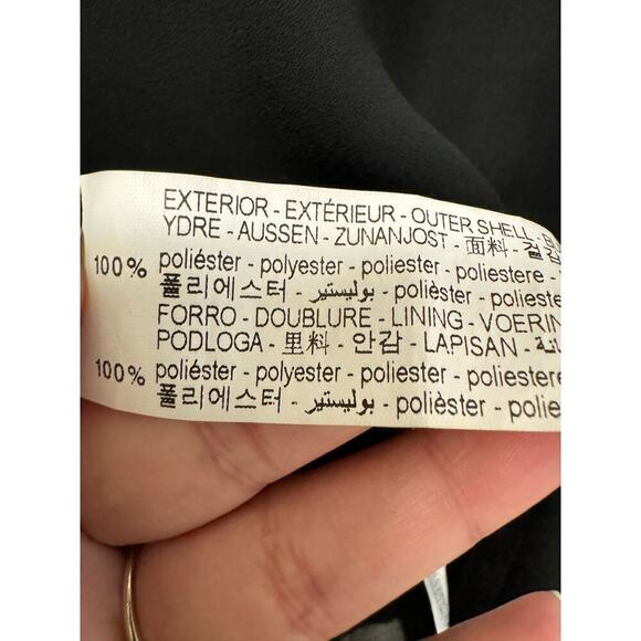 Zara Medium Black V Neck Flowy Blouse 3/4 Sleeve Layered Top - Picture 6 of 6